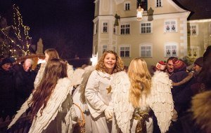 Kultur Schlossweihnacht Engele fliegen Isny 2017 ©Ernst Fesseler